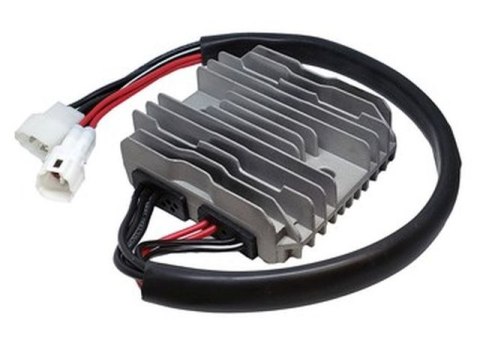 DZE REGULATOR NAPIĘCIA SUZUKI GSXR 1300 HAYABUSA '08-'12; B-KING 1300 '08-'12 (50A) (OEM:32800-15H10)