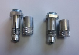 POLISPORT ŚRUBA WRAZ Z MOCOWANIEM DO HANDBARÓW (WKŁADANA DO KIEROWNICY) - PASUJE DO KIEROWNIC O ŚREDNICY OTWORU: 13MM/18MM