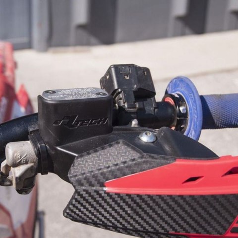 RACETECH (RTECH) OSŁONY RĄK (HANDBARY) HP1 KOLOR ZIELONY (Z MOCOWANIAMI Z OSŁONAMI POMP SPRZĘGŁA I HAMULCA NISSIN)