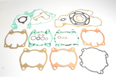 ATHENA KOMPLET USZCZELEK KTM 250 2T '87-'89, GS 250 '87-'89 ATHENA KOMPLET USZCZELEK KTM 250 2T '87-'89, GS 250 '87-'89