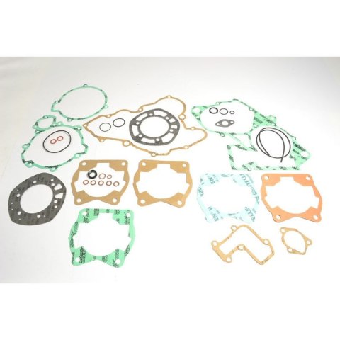 ATHENA KOMPLET USZCZELEK KTM GS/MX 125 '87-94, SX/EXC 125 '95-97 ATHENA KOMPLET USZCZELEK KTM GS/MX 125 '87-94, SX/EXC 125 '95-97